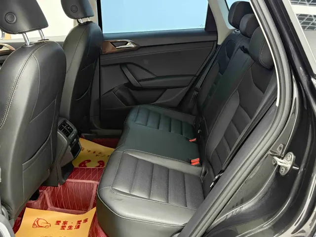 Volkswagen Tharu — Фото автомобиля 10