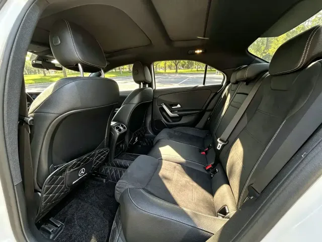 Mercedes-Benz Mercedes-Benz A-Class 2022 Facelift III A 200 L Sport Sedan Fashion — Фото автомобиля 9