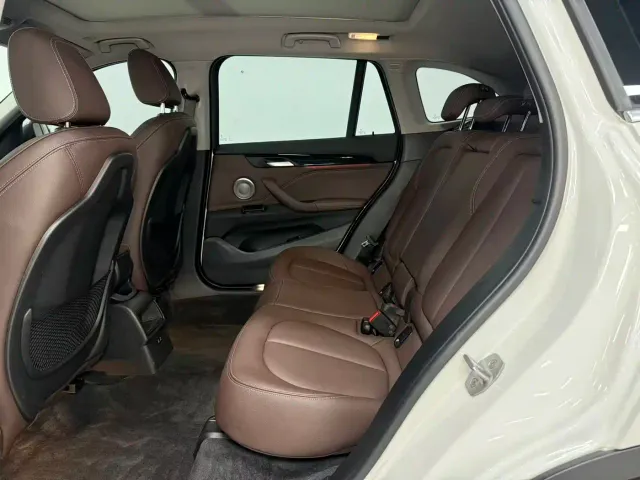 BMW X1 — Фото автомобиля 17