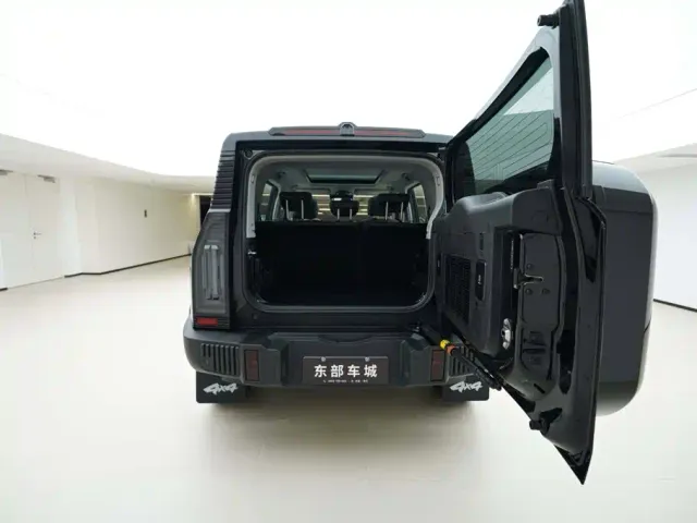 Jetour T2 — Фото автомобиля 6