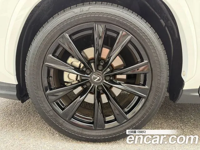 Lexus NX NX450h+ 2nd Gen — Фото автомобиля 7