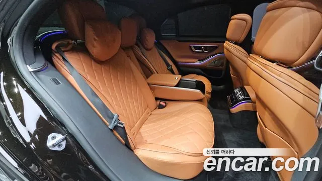 Mercedes-Benz S-Class W223 — Фото автомобиля 11