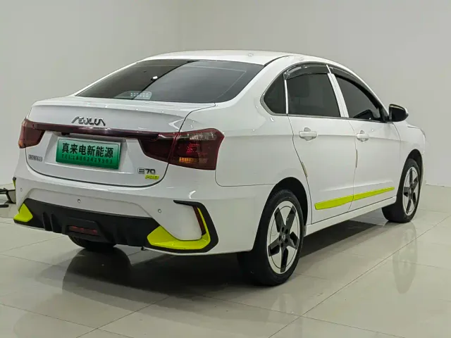 Dongfeng Fengshen E70 — Фото автомобиля 17