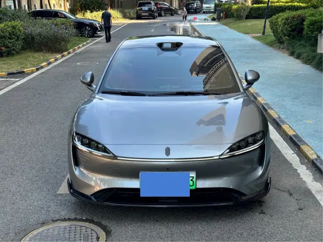 Luxeed S7 — Фото автомобиля 2