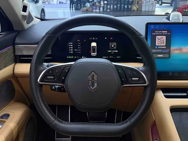 Aito M5 — Фото автомобиля 8
