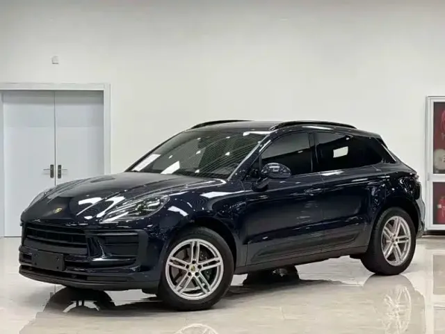 Фотография автомобиля — Porsche Macan