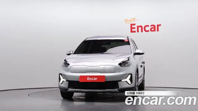Kia Niro Niro Plus Air — Фото автомобиля 3