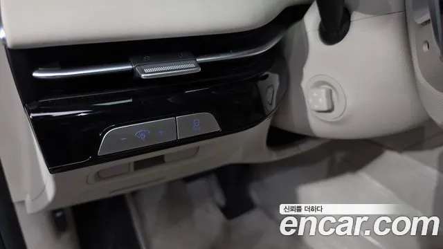 Genesis G80 Бензин 2.5 турбо AWD — Фото автомобиля 18