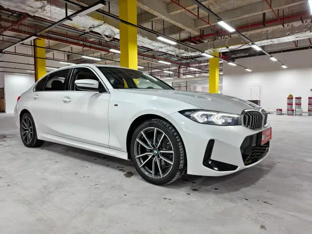 BMW 3 Series — Фото автомобиля 3