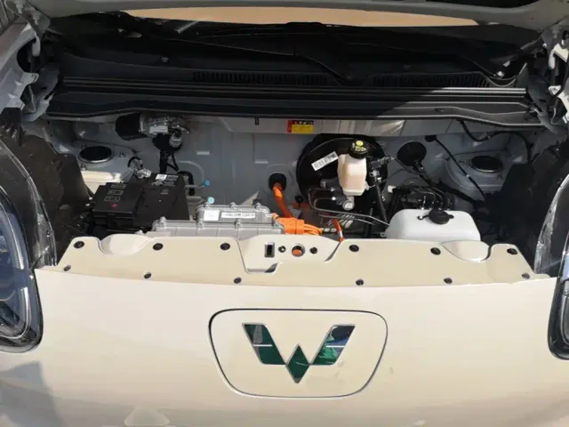 Wuling Hongguang Mini EV — Фото автомобиля 19