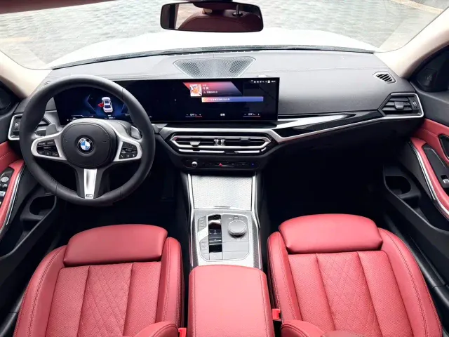 BMW 3 Series — Фото автомобиля 12