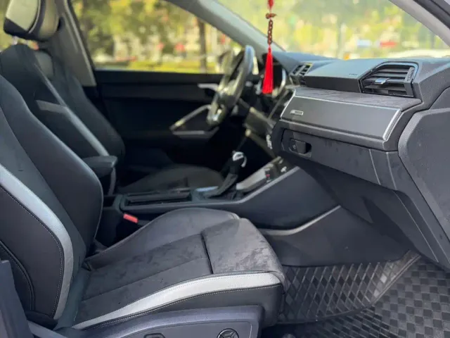 Audi Q3 — Фото автомобиля 12