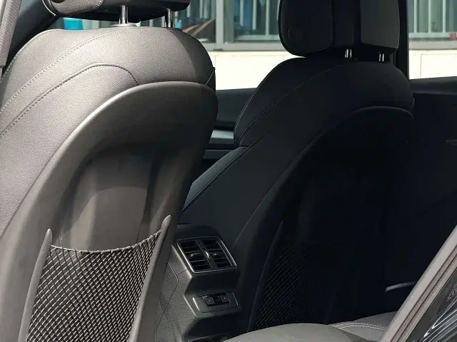 Audi Q5L — Фото автомобиля 7