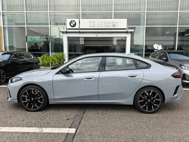 BMW 2 Series — Фото автомобиля 15