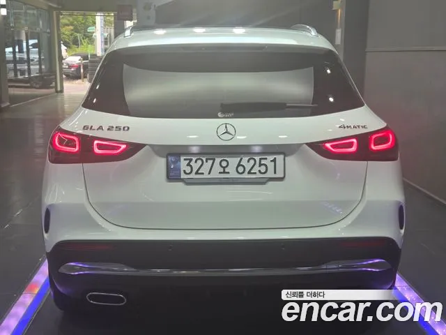 Mercedes-Benz GLA-Class — Фото автомобиля 4