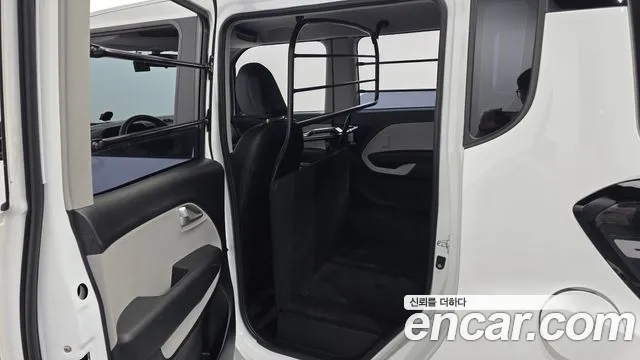 Kia RAY Новый Kia Ray Фургон — Фото автомобиля 25
