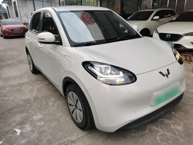 Wuling Bingo — Фото автомобиля 3