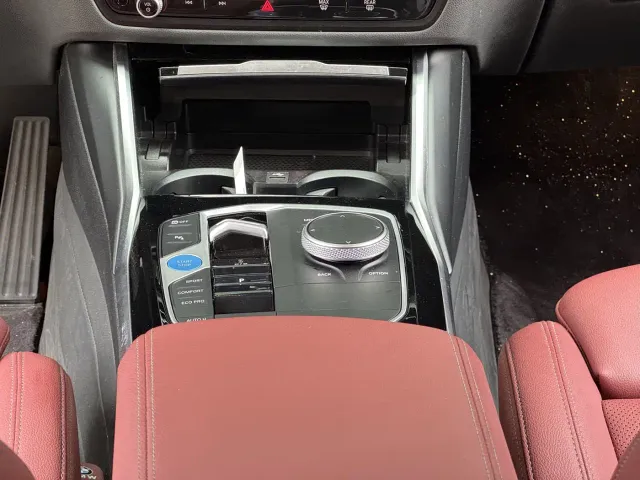 BMW i3 — Фото автомобиля 13