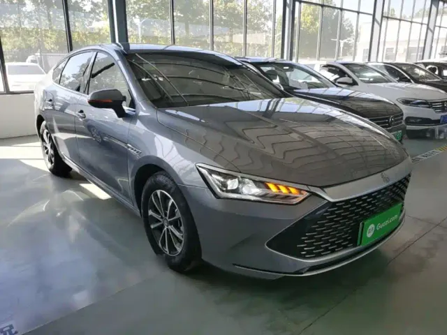 BYD Qin PLUS — Фото автомобиля 3