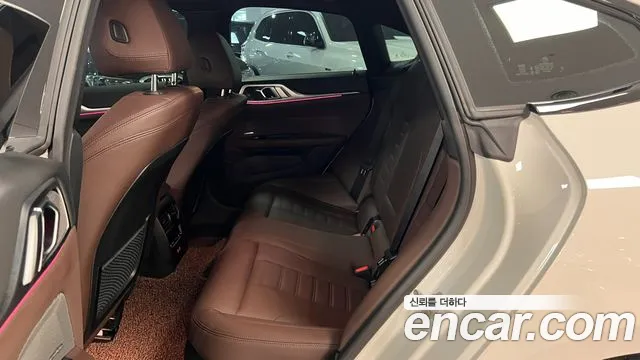 BMW 4 Series G22 — Фото автомобиля 11