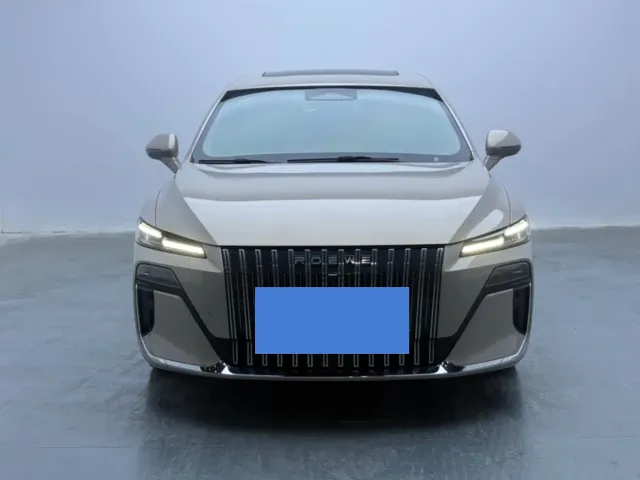 Roewe M7 DMH — Фото автомобиля 2