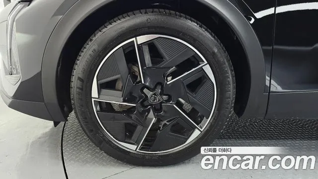 Peugeot 408 — Фото автомобиля 5