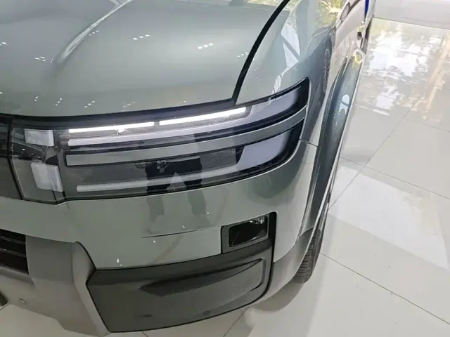 BYD FangChengBao Titanium 7 — Фото автомобиля 23