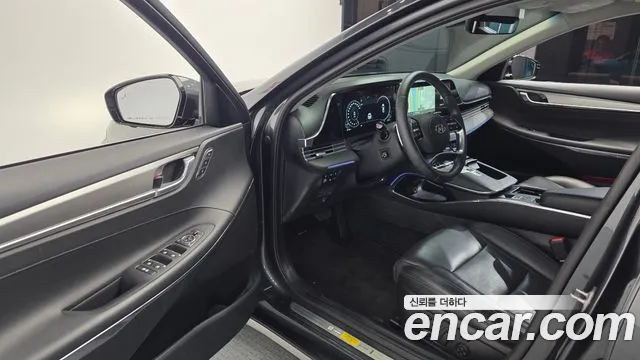 Hyundai Grandeur New — Фото автомобиля 10