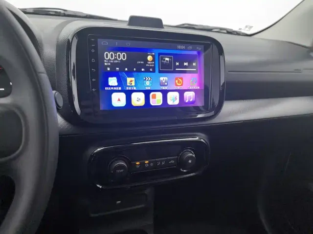 Roewe Clever — Фото автомобиля 12