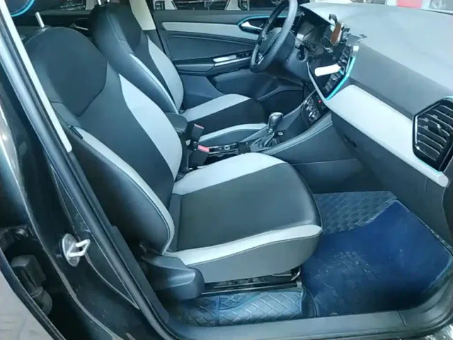 Jetta VS5 — Фото автомобиля 24