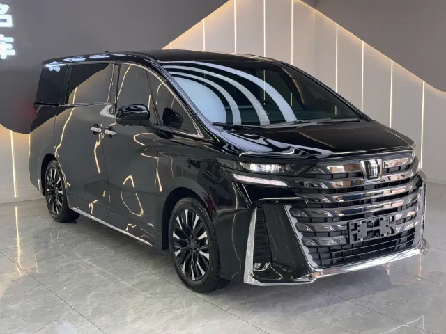 Toyota Vellfire — Фото автомобиля 3
