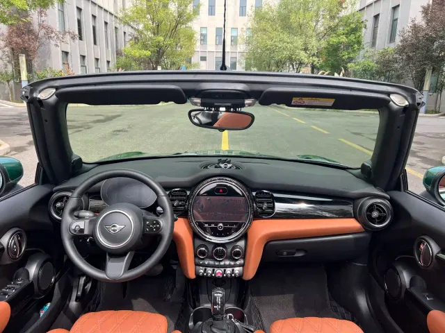 MINI Hatch — Фото автомобиля 5