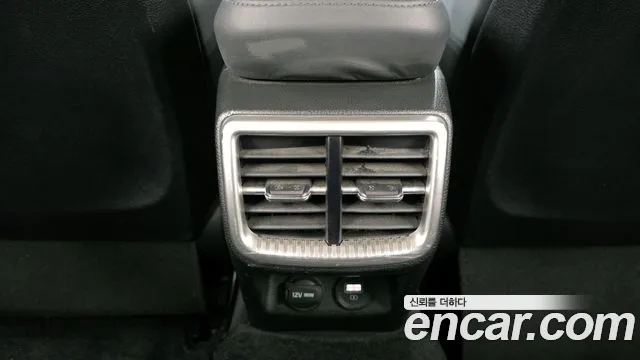 Kia K5 K5 3 поколение 2.0 LPI(Для проката) — Фото автомобиля 20