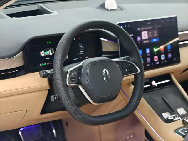 AITO Wenjie AITO M7 2022 1.5T 4WD Flagship Edition — Фото автомобиля 18