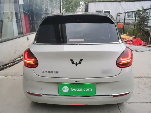 Wuling Bingo — Фото автомобиля 5