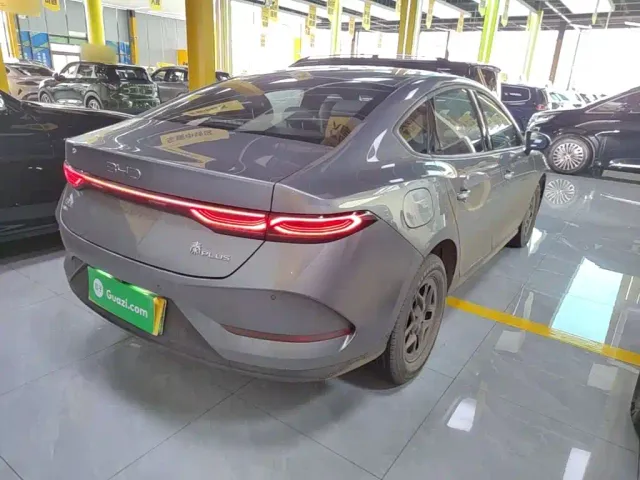BYD Qin PLUS — Фото автомобиля 6