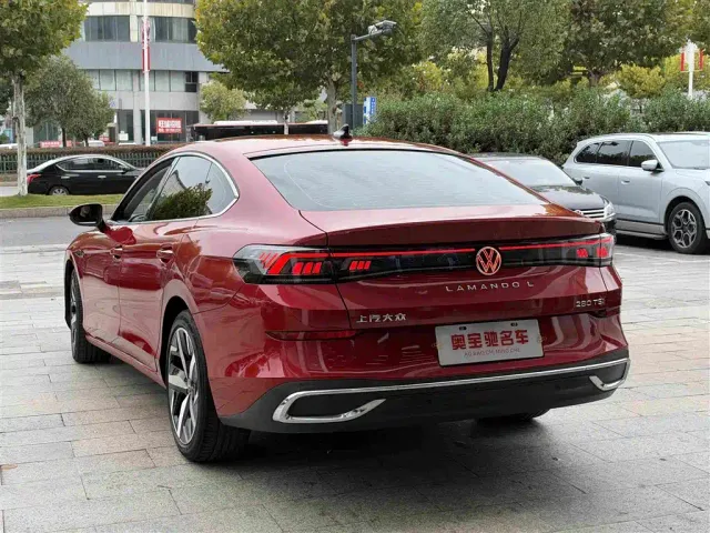 Volkswagen Lamando — Фото автомобиля 9