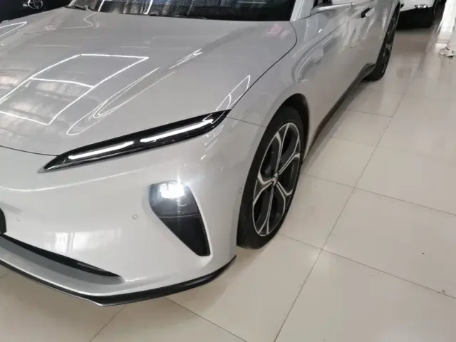 Nio ET5 Touring — Фото автомобиля 23