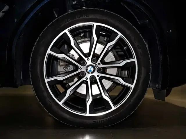 BMW X3 — Фото автомобиля 12