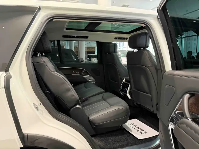 Land Rover Range Rover — Фото автомобиля 21