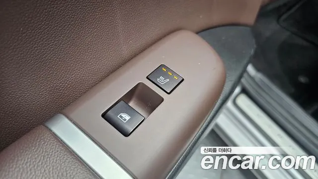 Hyundai Grandeur GN7 — Фото автомобиля 19