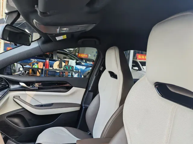 BYD Qin PLUS — Фото автомобиля 17