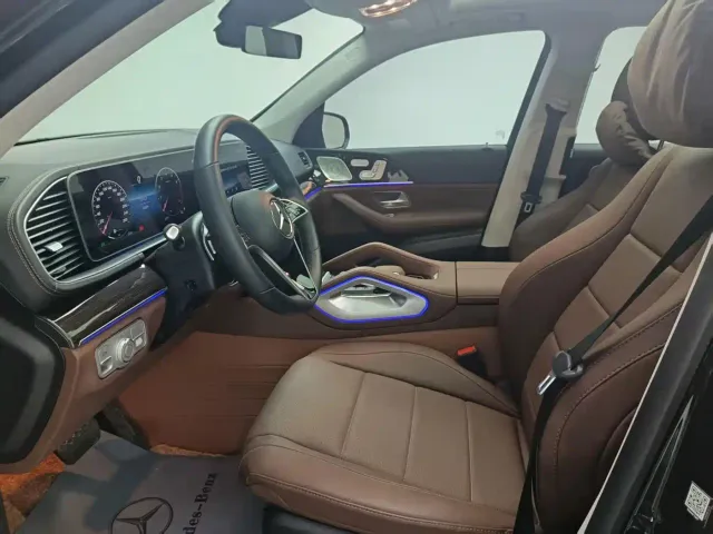 Mercedes-Benz GLE-Class — Фото автомобиля 8