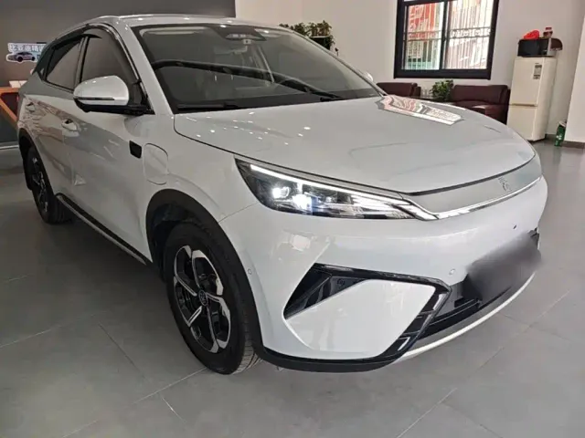 BYD Yuan PLUS — Фото автомобиля 3