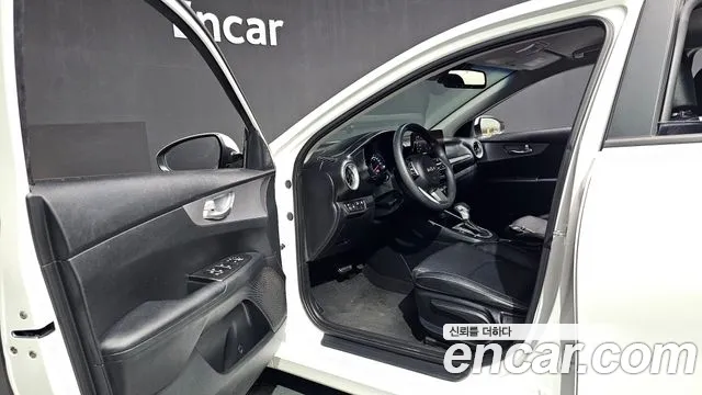 Kia K3 — Фото автомобиля 15