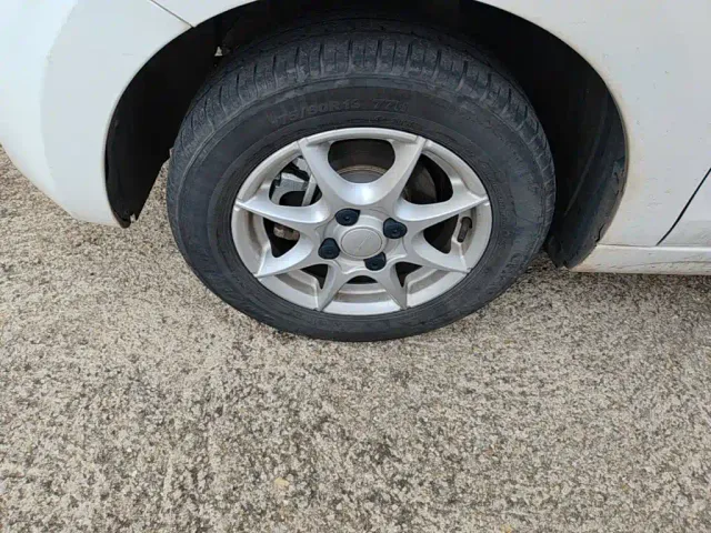 Roewe Clever — Фото автомобиля 22