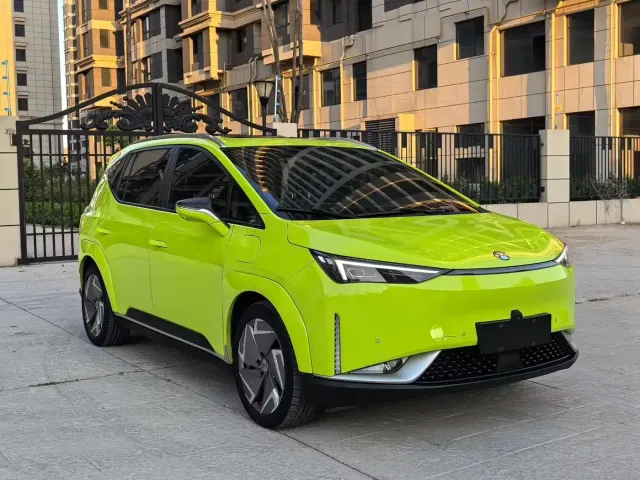 Hycan Z03 — Фото автомобиля 3
