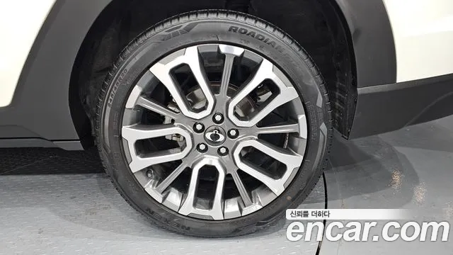 KG_Mobility_Ssangyong Torres Torres Бензин 1.5 2WD — Фото автомобиля 5