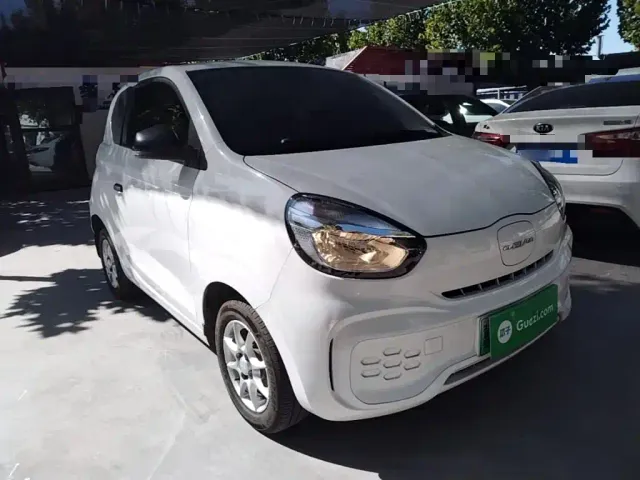 Roewe Clever — Фото автомобиля 3