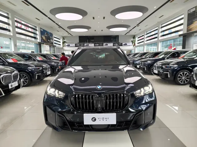BMW X5 — Фото автомобиля 2